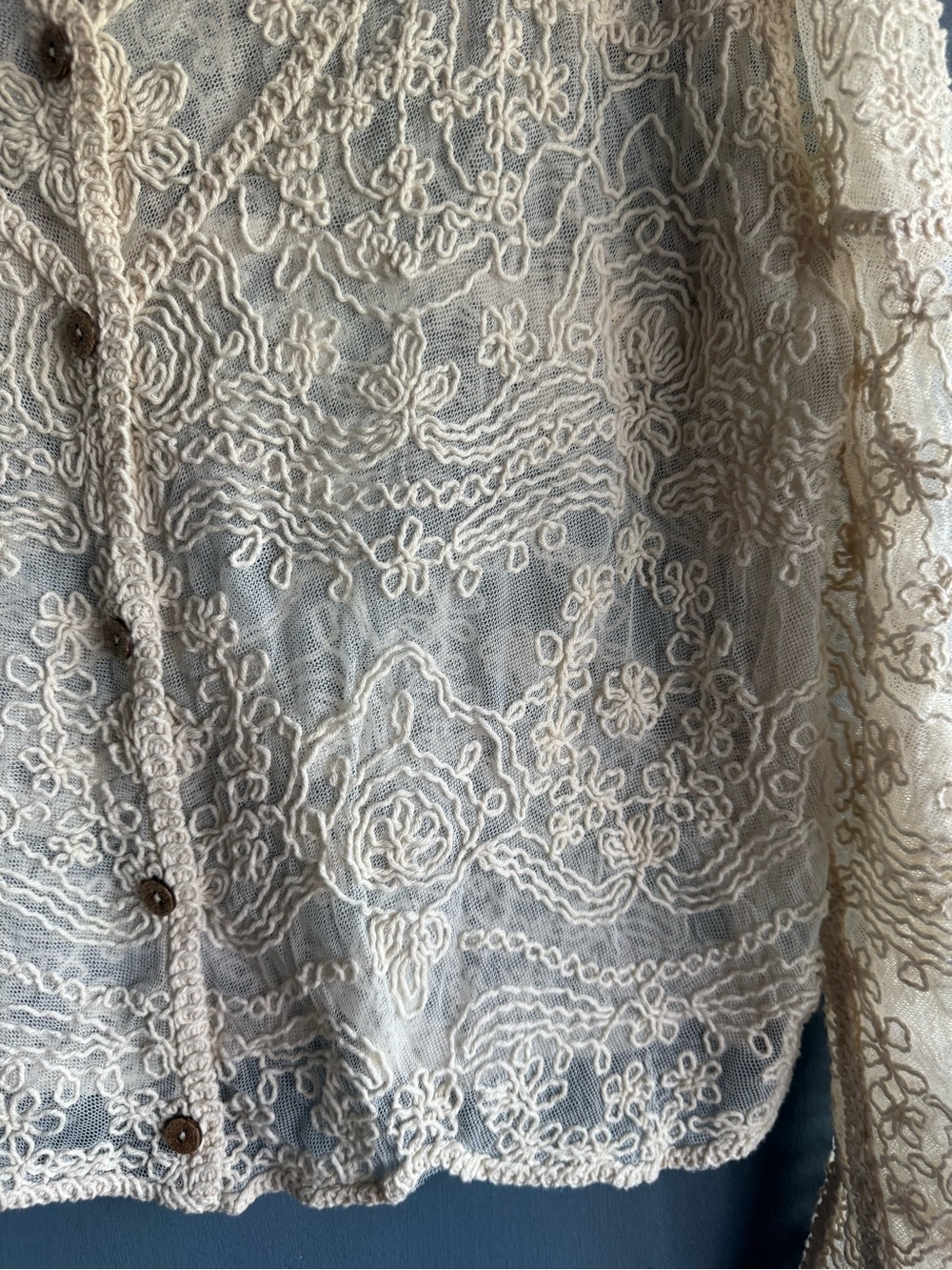 LIV Los Angeles Women’s Cream/Beige Embroidered Mesh Lace Cardigan Size L - Picture 6 of 11